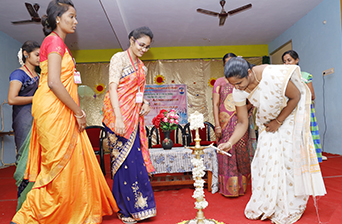 Holy Cross Home Science College