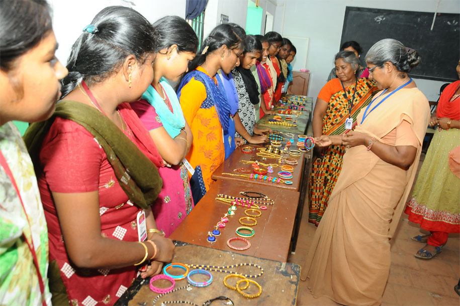 Holy Cross Home Science College