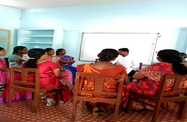 Holy Cross Home Science College